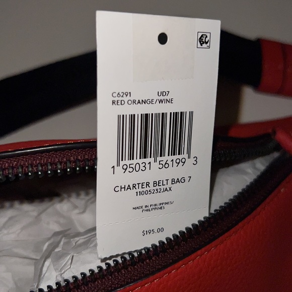 NWOT Coach Charter Belt Bag In Red Orange - Picture 4 of 4
